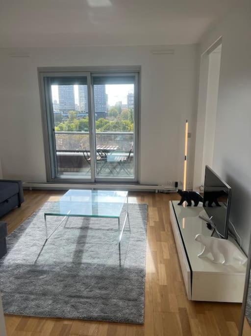 Tour Eiffel Terrasse Vue Seine Apartment Paris Exterior foto